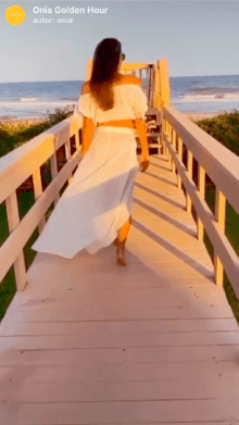 Onia Golden Hour