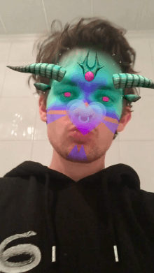 mermaid kissy