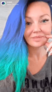 HAIR