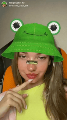 Frog bucket hat