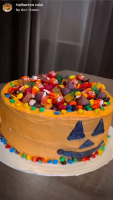 Halloween cake