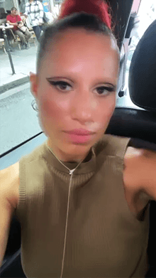 Black Mascara Motion