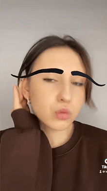 Wavy eyebrows