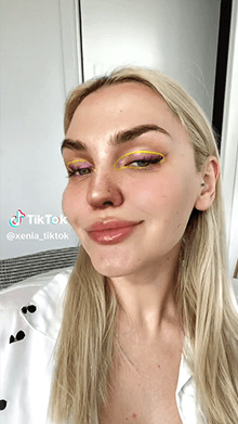 Yellow Liner by Xenia